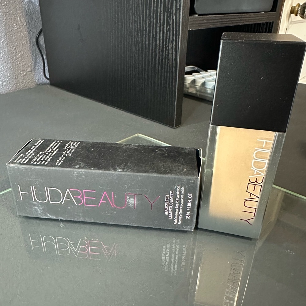 Huda Beauty Foundation